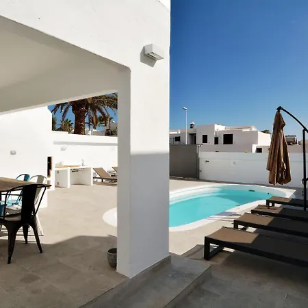 بيت للعطل Cozy Holiday Puerto Del Carmen With Swimming Pool *