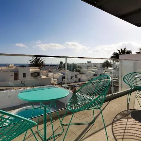 بيت للعطل Cozy Holiday Puerto Del Carmen With Swimming Pool